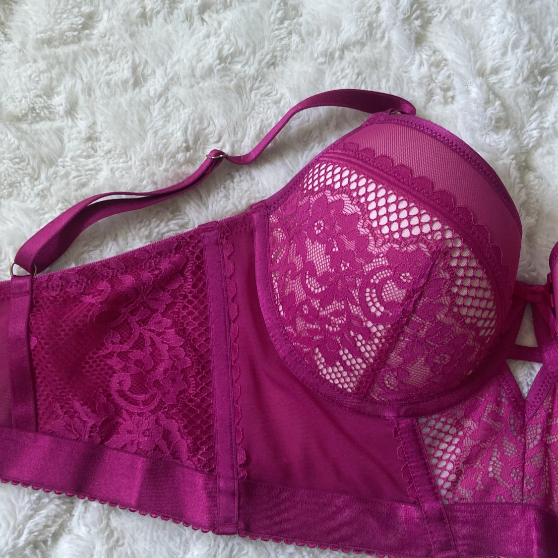 Rosa spetskorsett/bh från Hunkemöller - 3