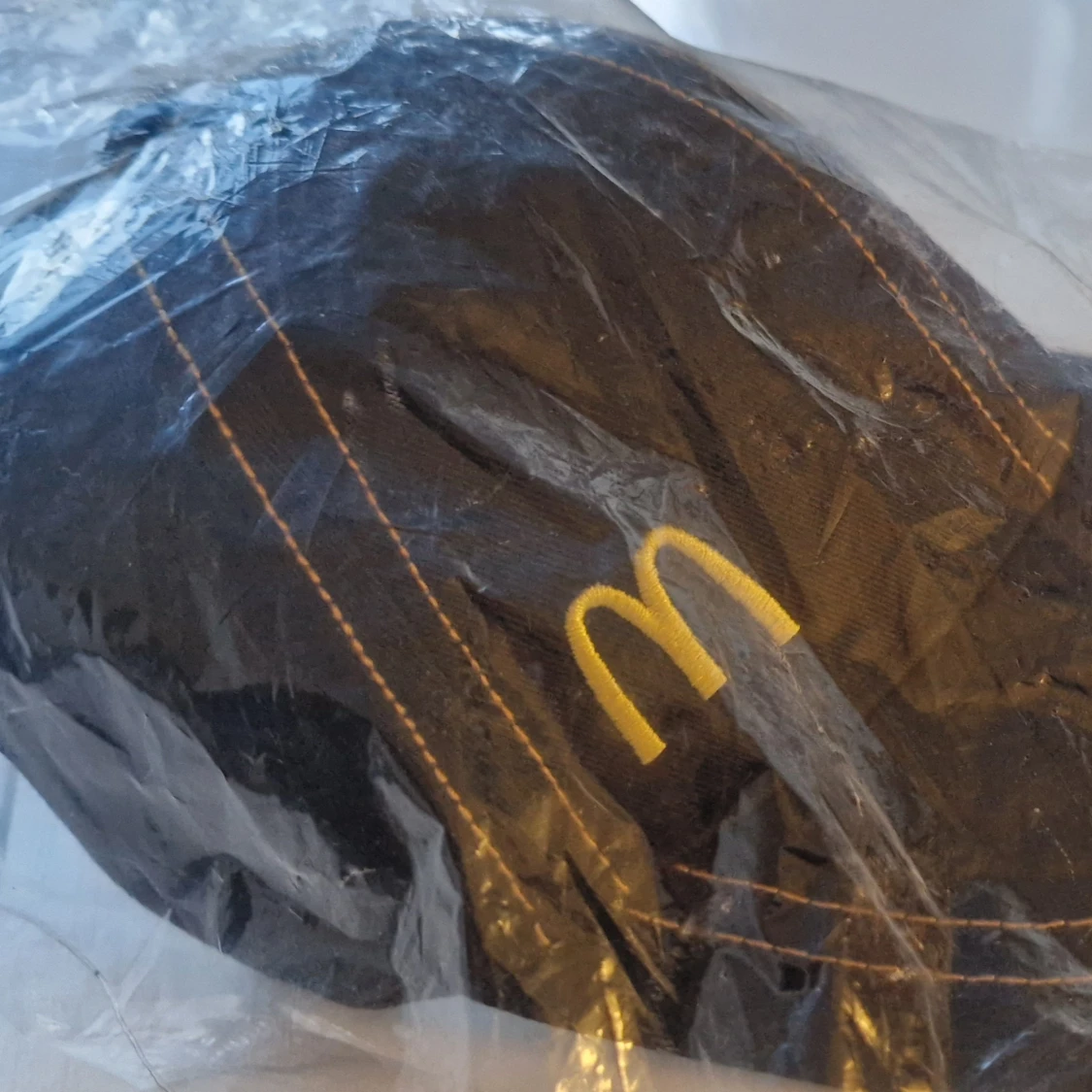 Svart mcdonalds keps  - 1