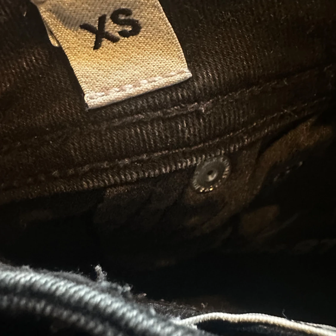 Svarta jeansshorts från Jack & Jones - 3