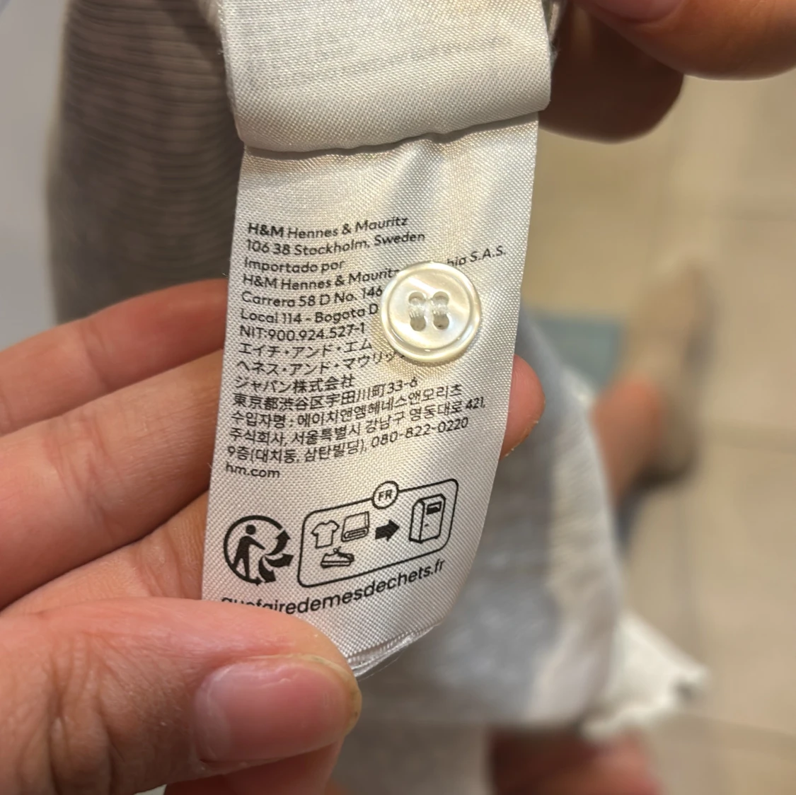 Grå croppad topp från H&M Divided - 4