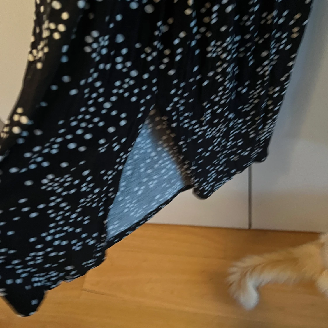 Svart prickig klänning Pure Female - 2