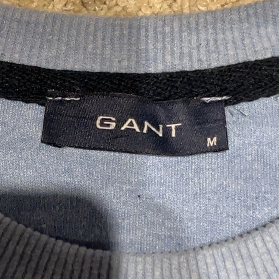 Ljusblå sweatshirt från GANT - 3