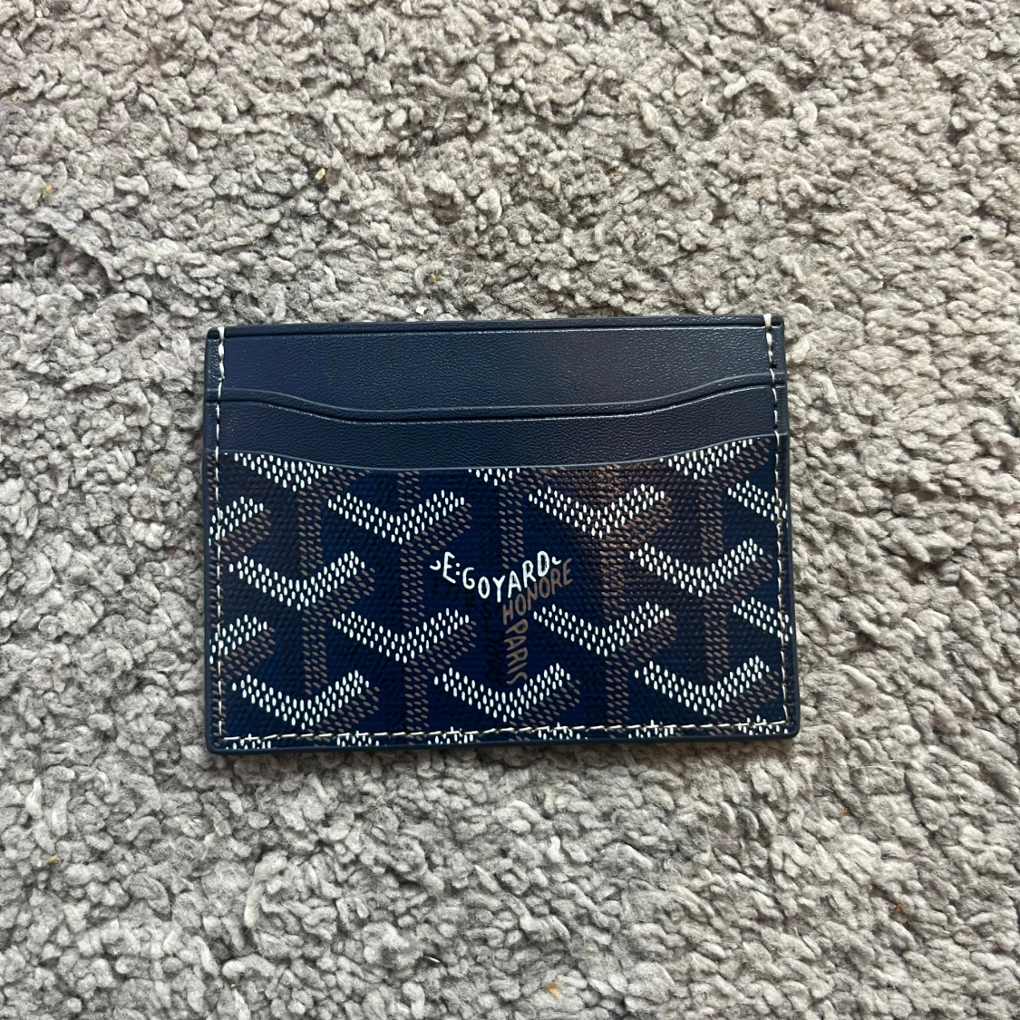 Marinblå korthållare med mönster - 3