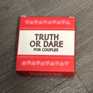 Truth or Dare for Couples - Kortspel 