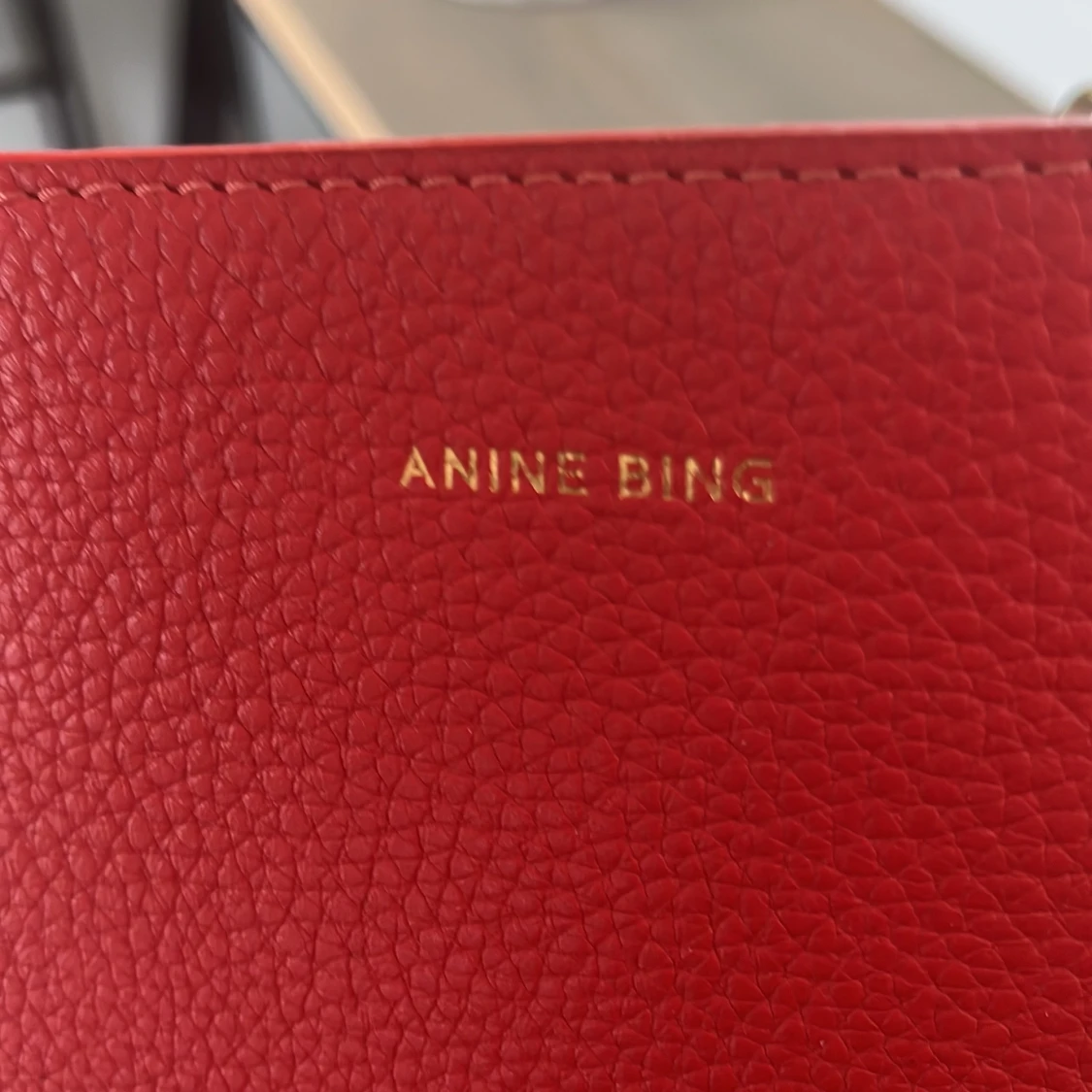 Röd handväska från Anine Bing - 3