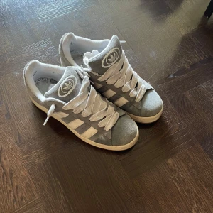 Adidas Campus - Nypris 1449 kr. Pris kan diskuteras