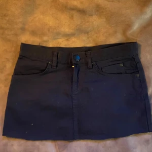 Jeans kjol - Jätte söt jeans kjol för sommarn osv ☺️☺️