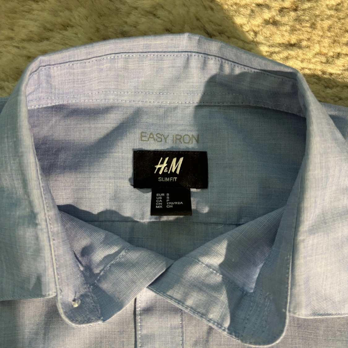 Ljusblå slim fit skjorta från H&M - 2