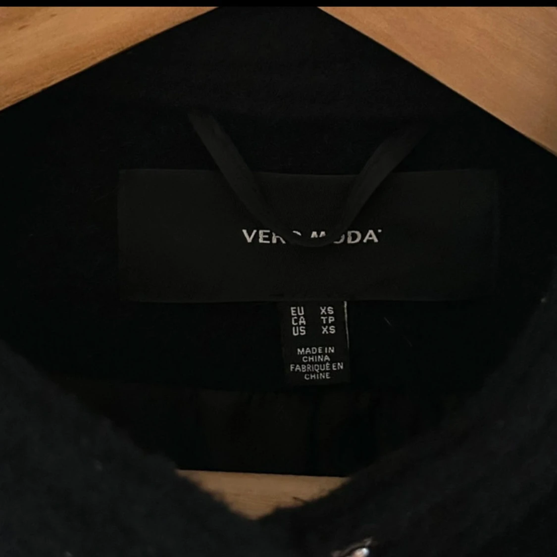 Svart ulljacka från Vero Moda XS - 2