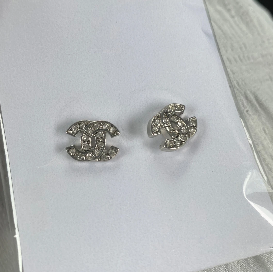 Channel örhängen - 1