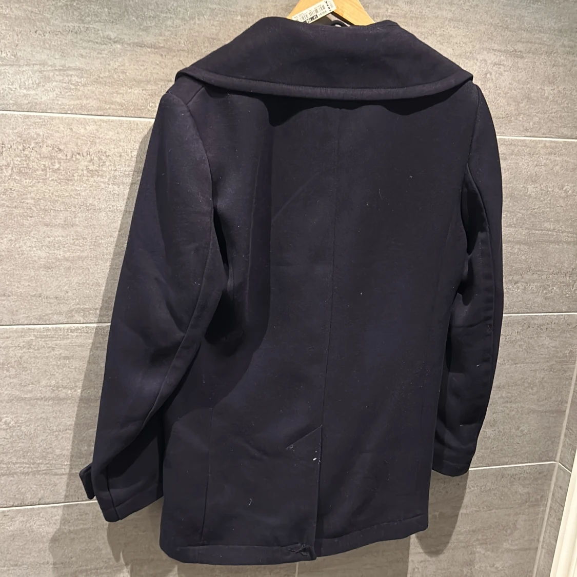 Mörkblå skepparkavaj från H&M - 2