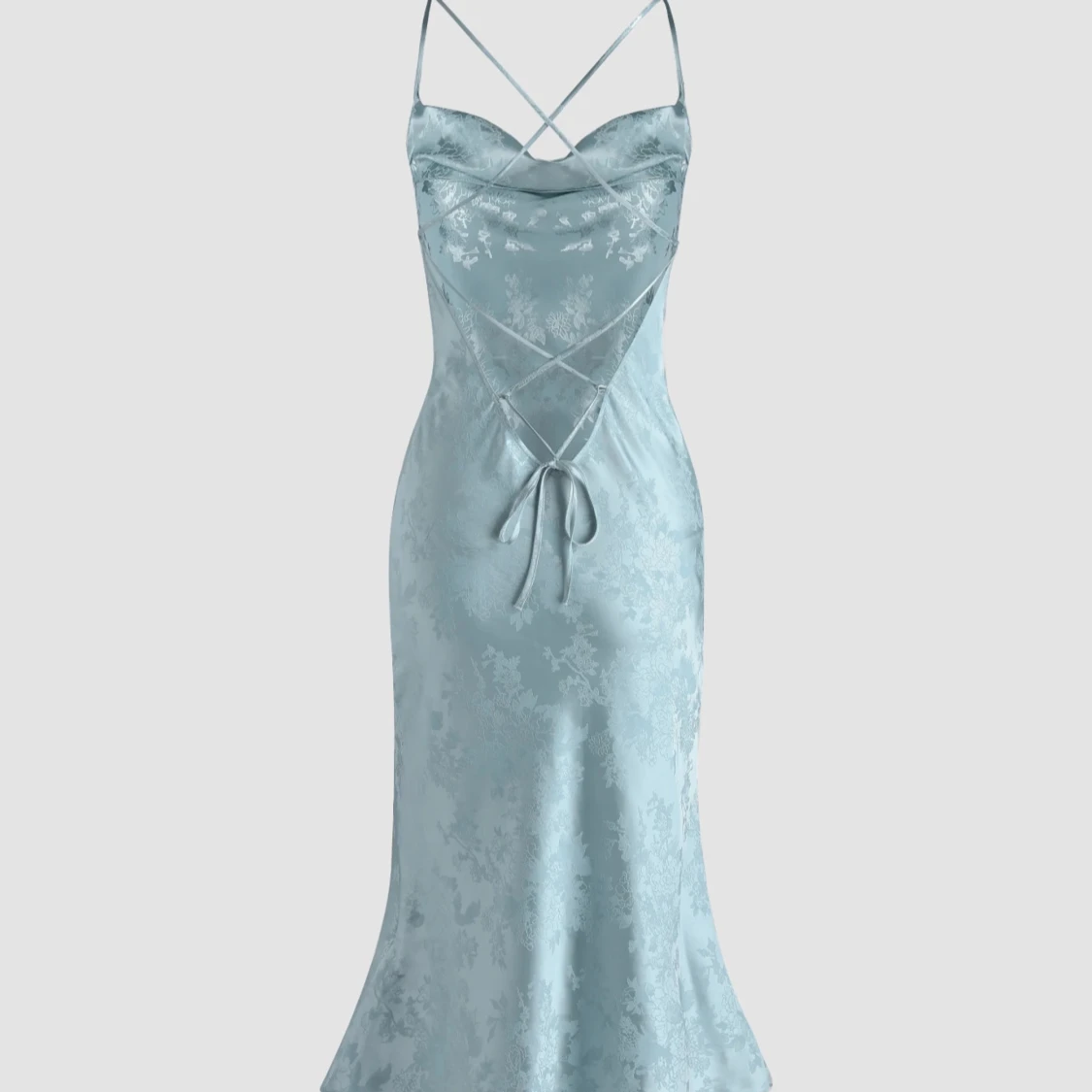 Ljusblå sidenklänning med blommönster