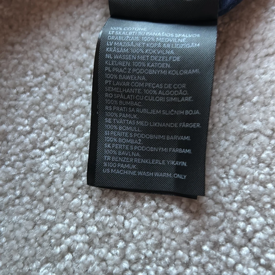 Tre toppar från H&M i olika färger - 4