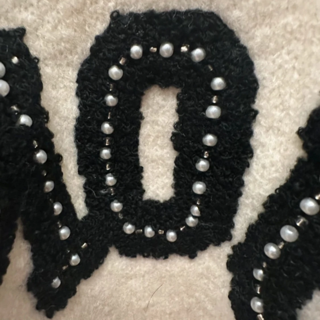 Amour stickad tröja  - 1