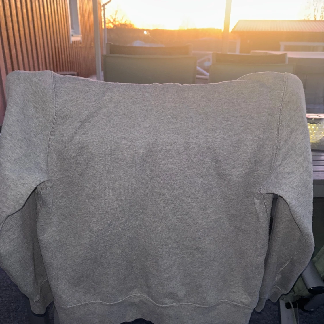 Grå hoodie från Ralph Lauren - 2