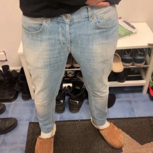 Dondup Jeans - Dondup Jeans | Använda fåtal ggr | skick 8/10 | Kom med prisförslag