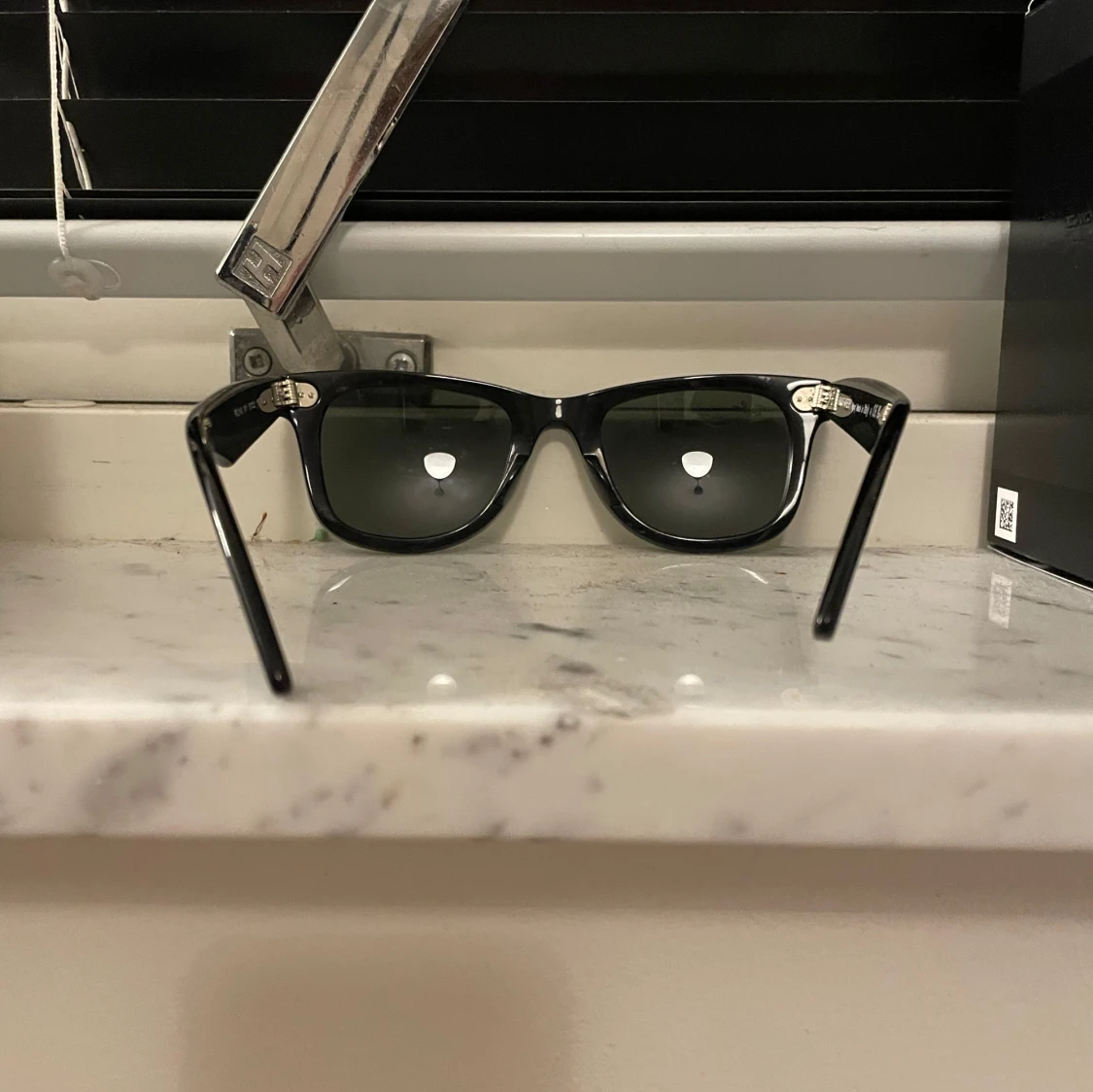 Svarta Wayfarer solglasögon från Ray-Ban - 2
