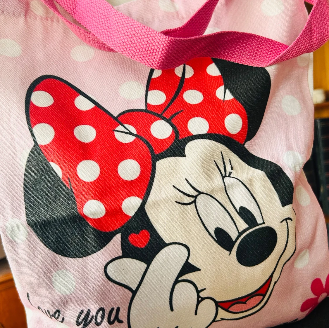 Söt tote-bag med Minnie Mouse-tryck!