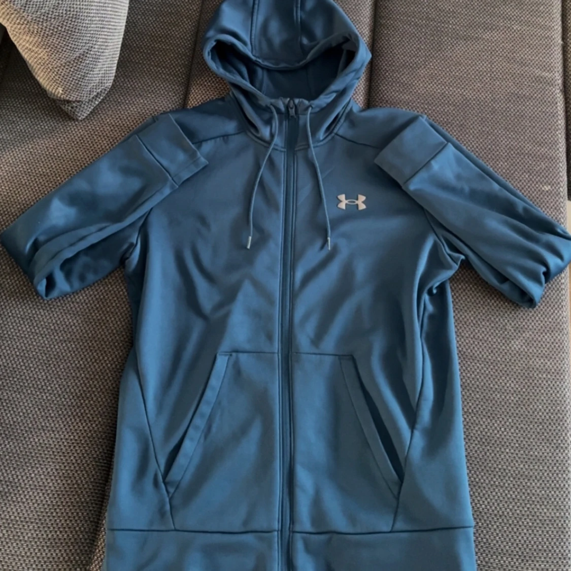 Under Armour tröja