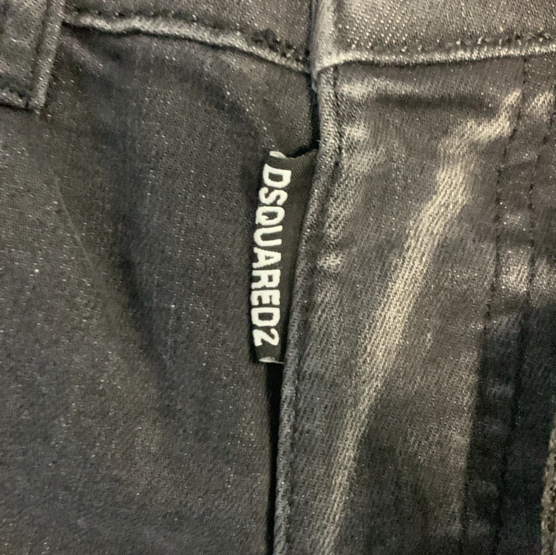 Grå jeansshorts från Dsquared2 - 4