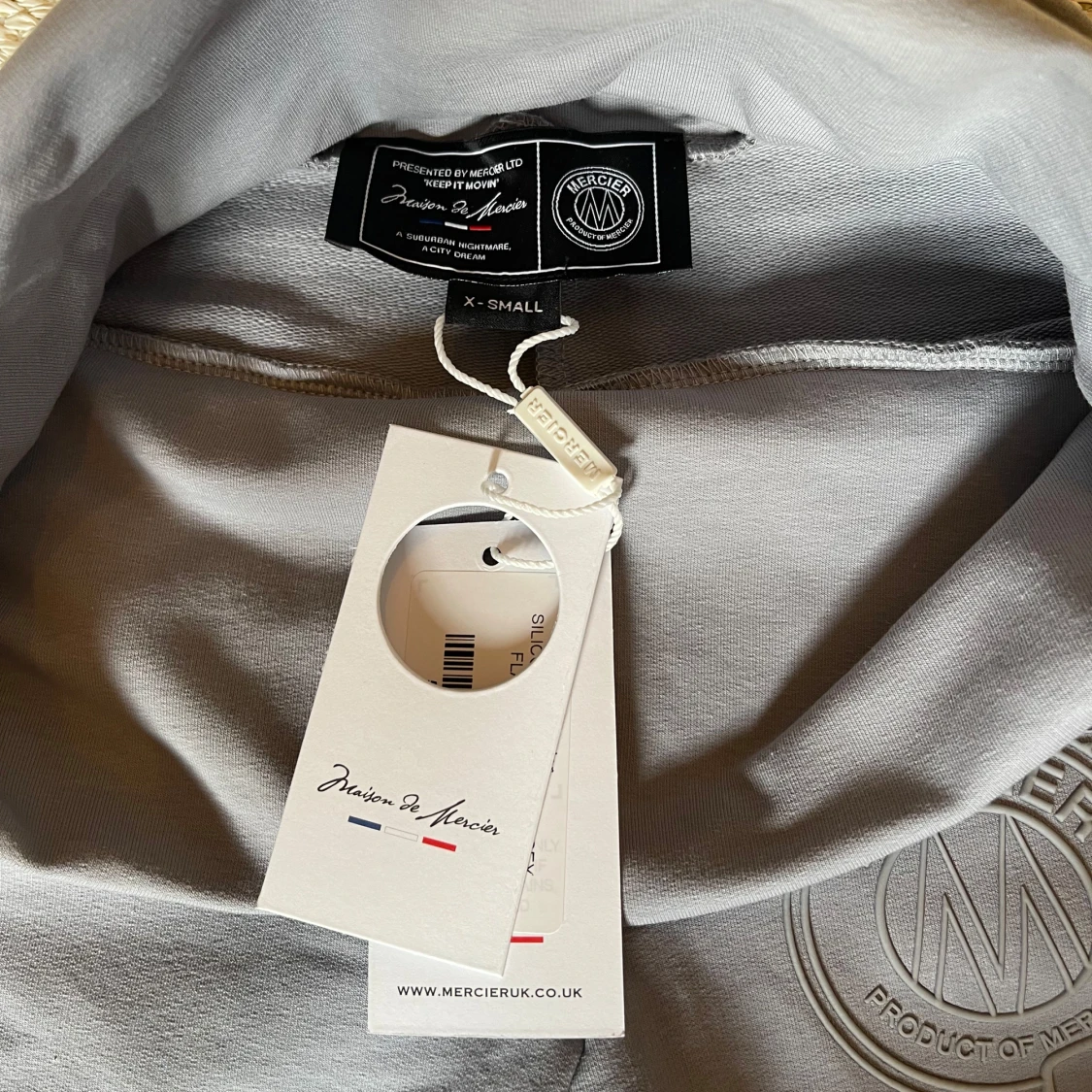 Grå yoga pants bootcut byxor från Mercier - 4