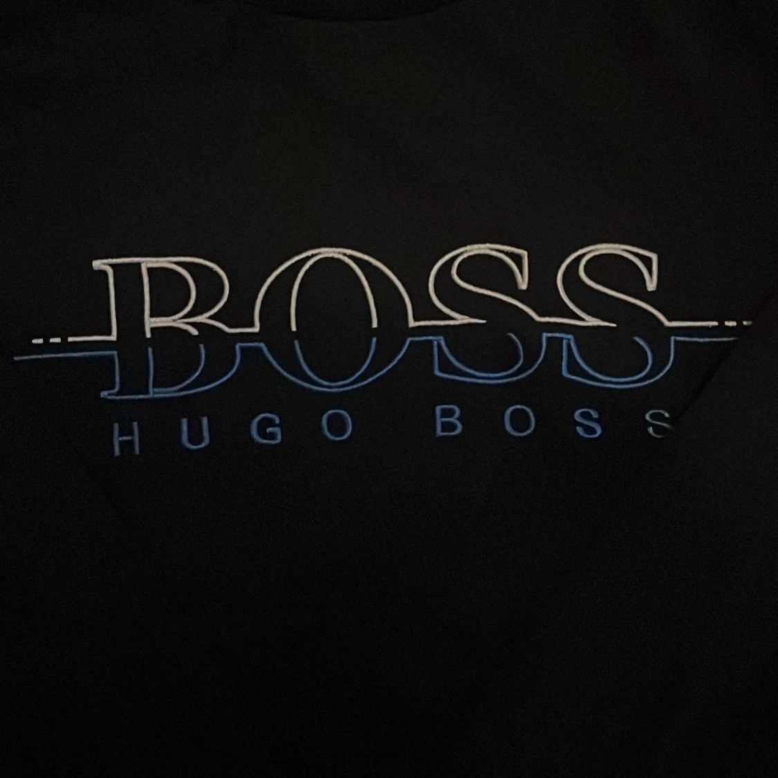 Svart sweatshirt från Hugo Boss - 1