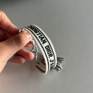 Dior armband  - Använt men i bra skick 