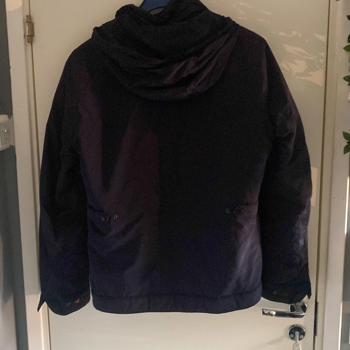 Svart vindjacka från J.Lindeberg - 4