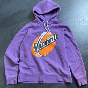 Vitamin D hoodie  - Snygg Vitamin D hoodie🔥🔥💪😎 