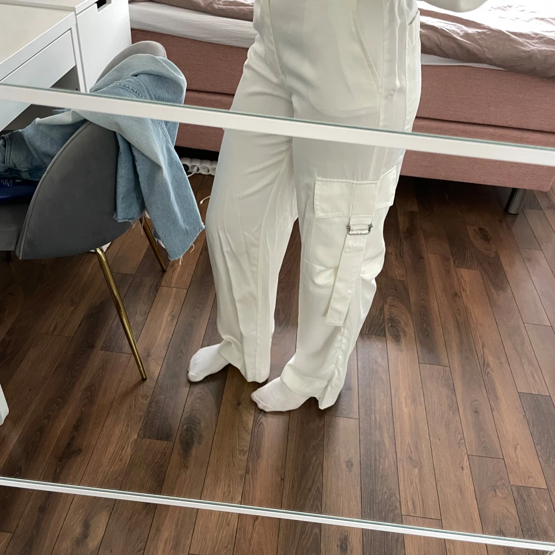 Vita cargopants med bälte - 4