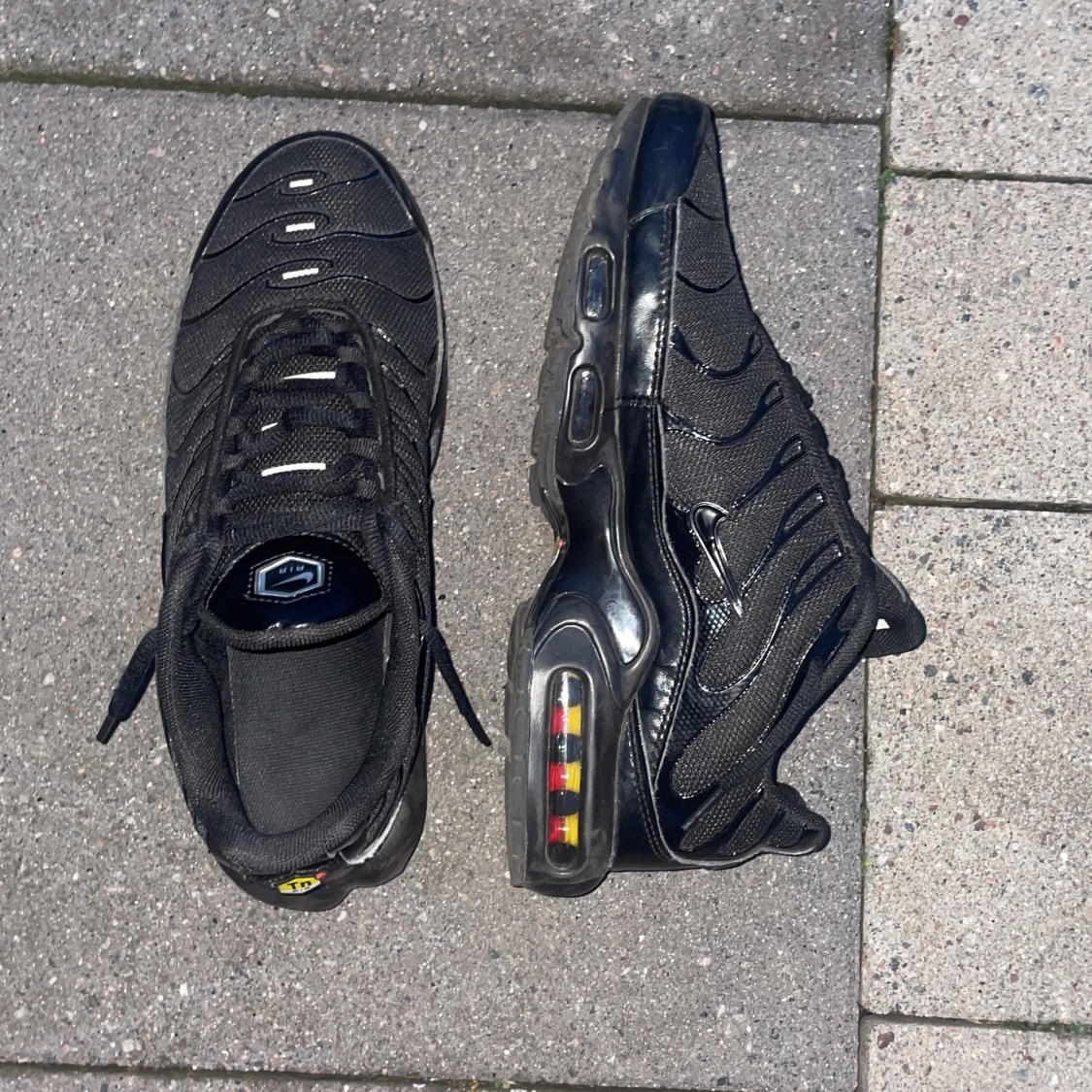 Nike Air Max Plus Tn i helsvart