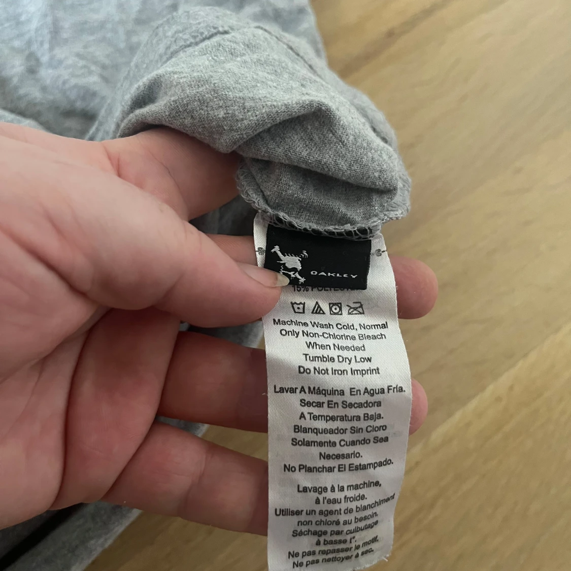 Grå Oakley t-shirt slim fit - 3