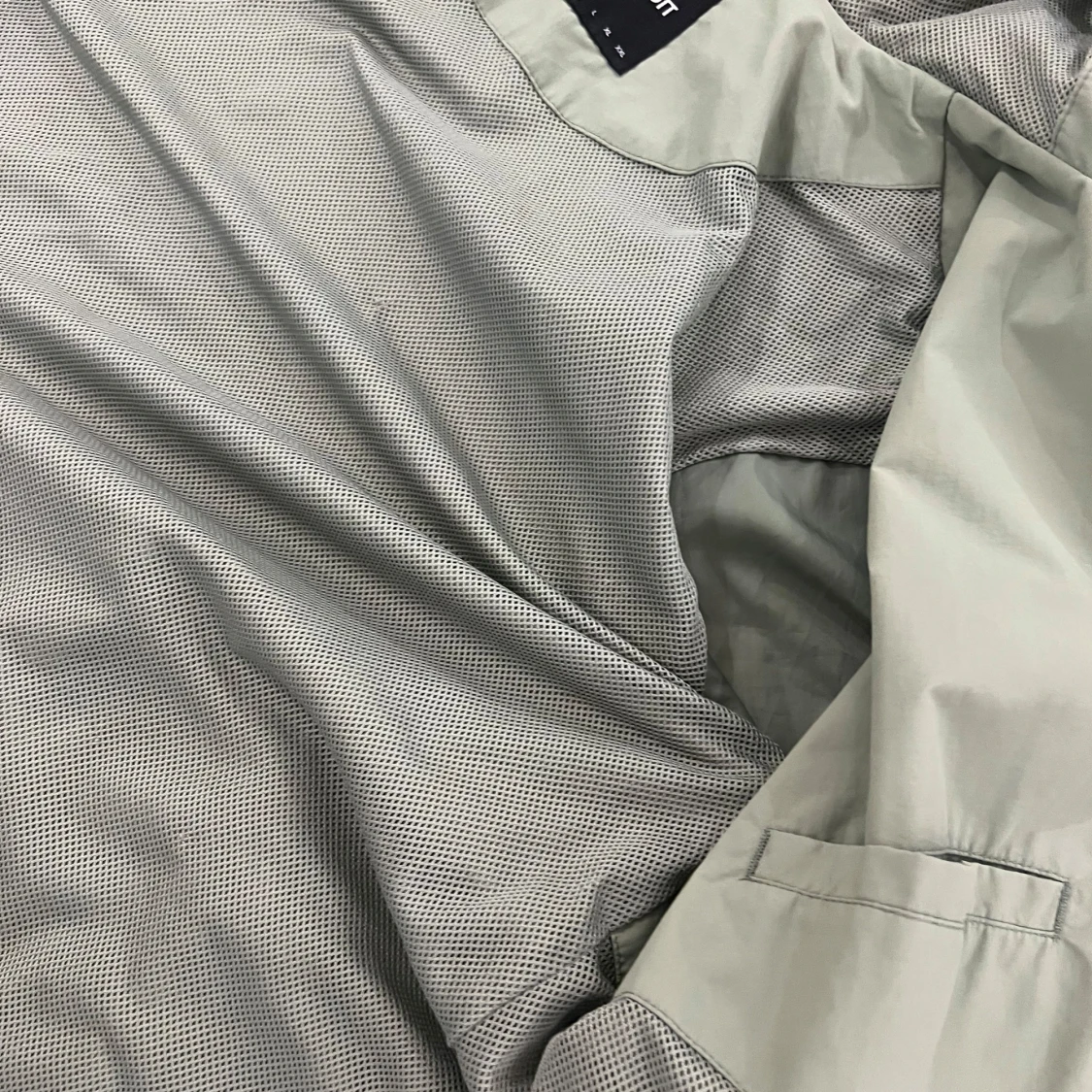 Ljusgrön vindjacka från Lyle & Scott - 3