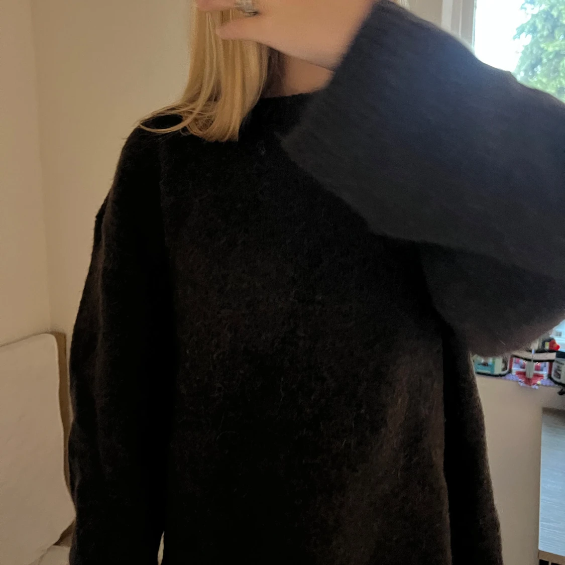 Brun stickad tröja  - 2