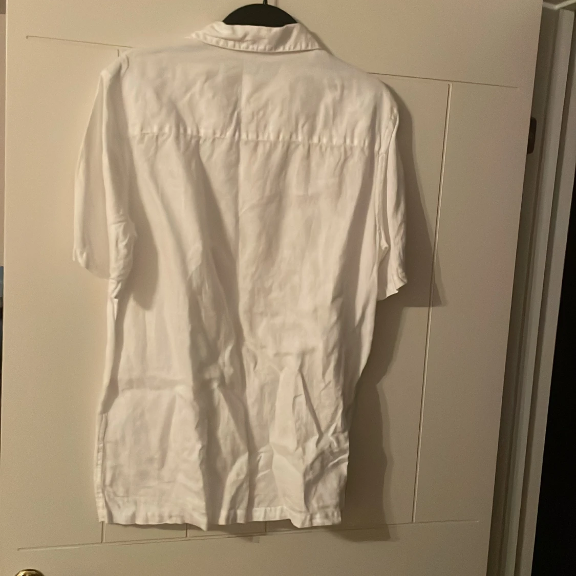 Vit linneskjorta från A Day's March - 1