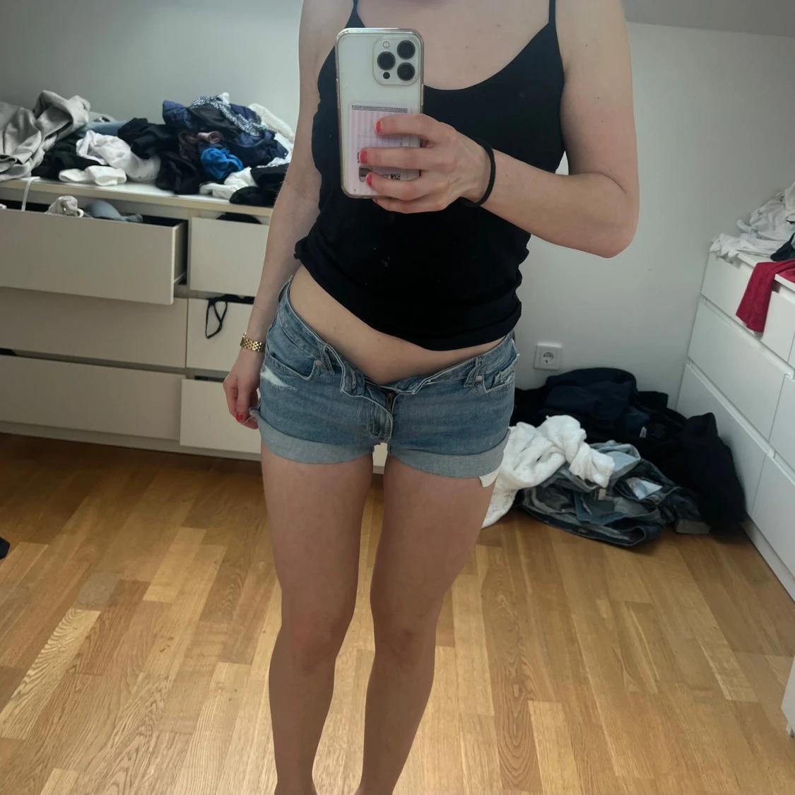 Low waist shorts - 2