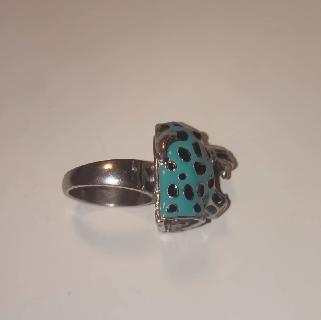 Turkos leopardring i silverfärg - 3