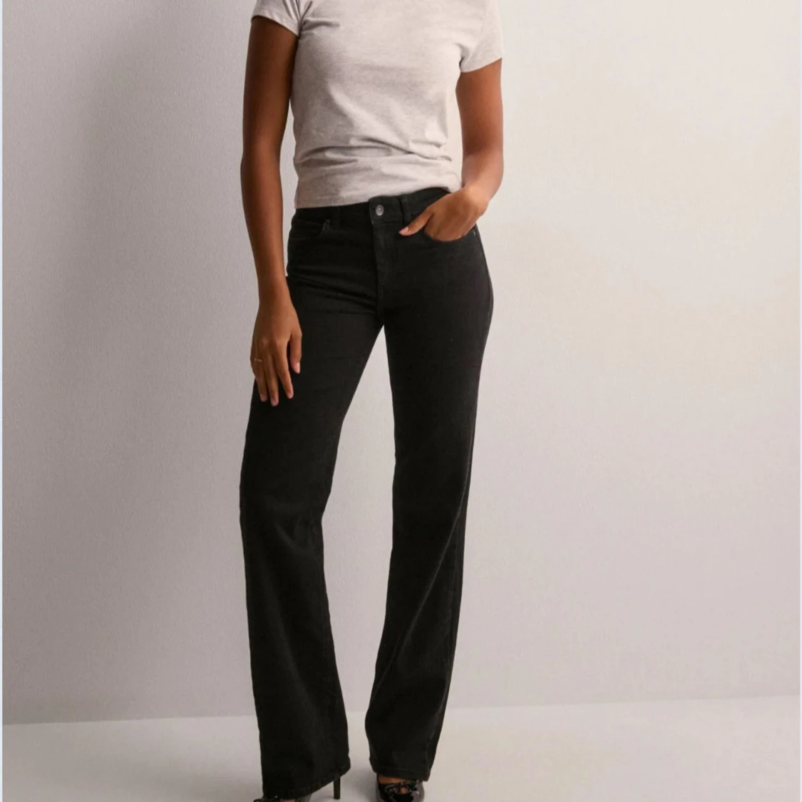 Svarta bootcut jeans från ONLY