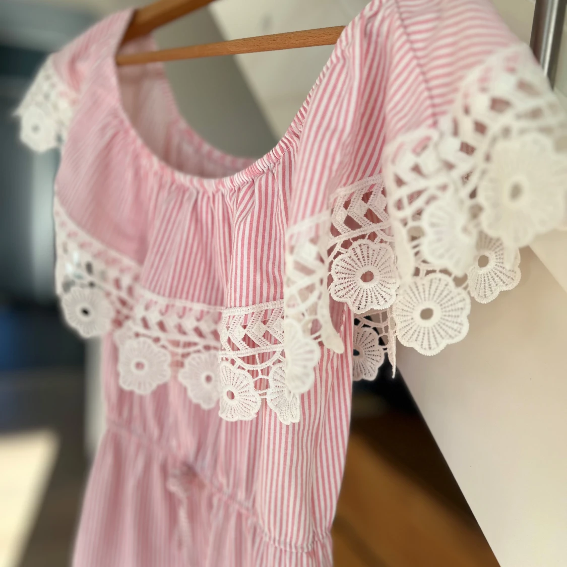 Rosa och vit randig kortklänning xxs - 2