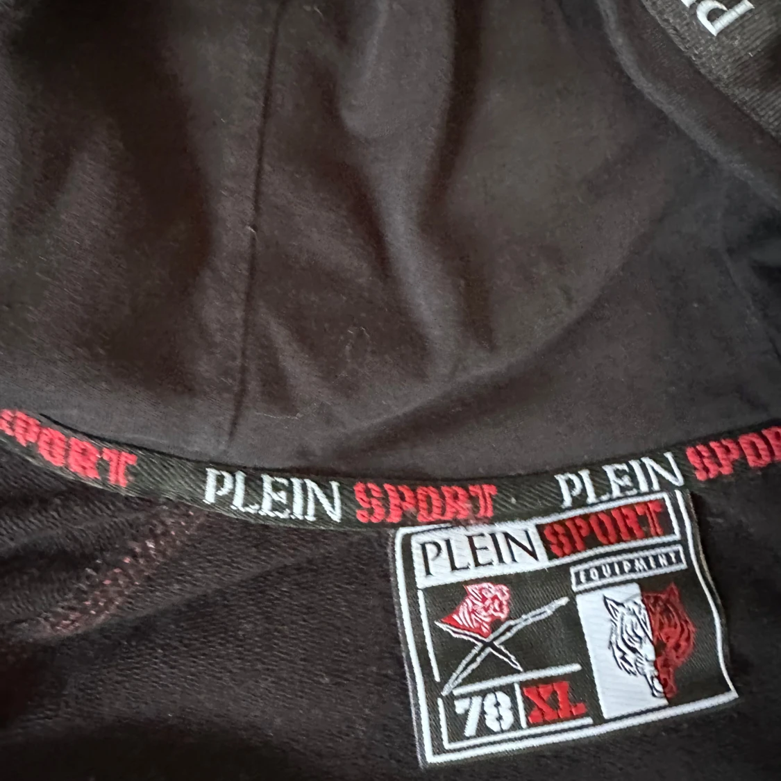 Svart zip hoodie från Plein Sport - 2