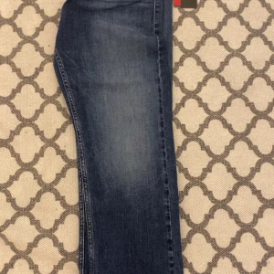 Replay Boyfriend jeans blå denim - Snygga blå Boyfriend jeans från Replay fick dom i present men passa inte helt nya tags kvar och allt 