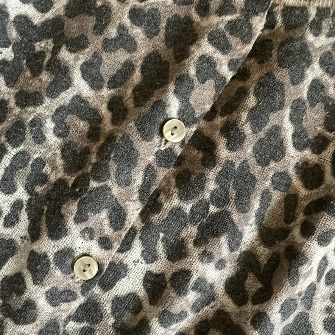 Leopardmönstrad kofta från MNG - 1