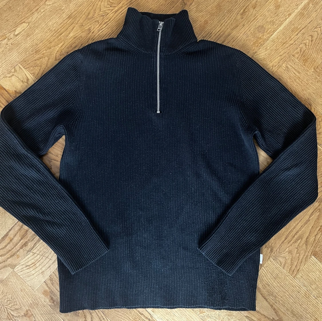 Svart half zip från Jack&jones