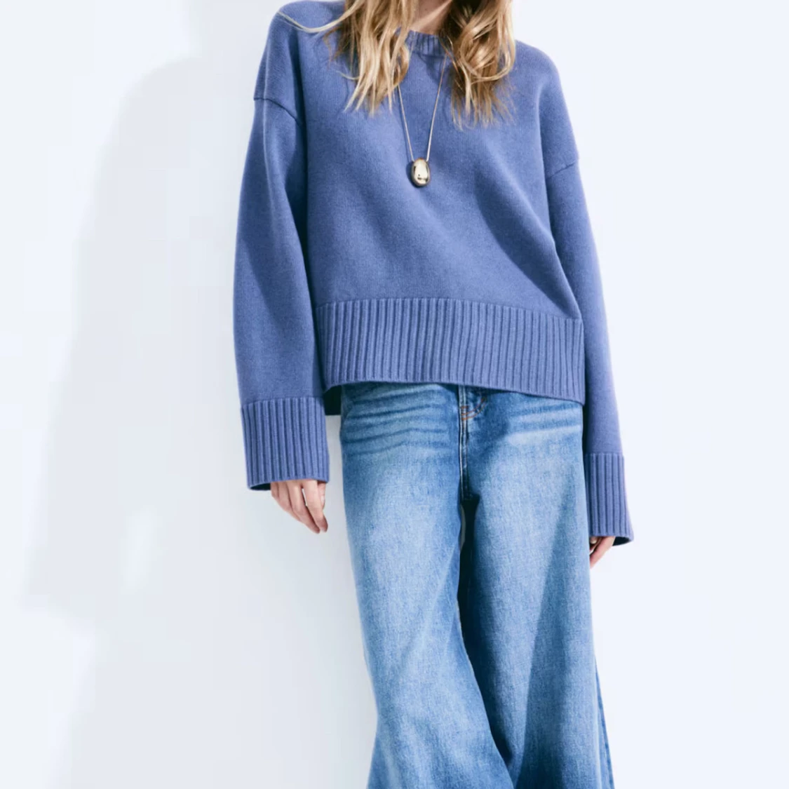 Blå stickad oversized tröja - 1