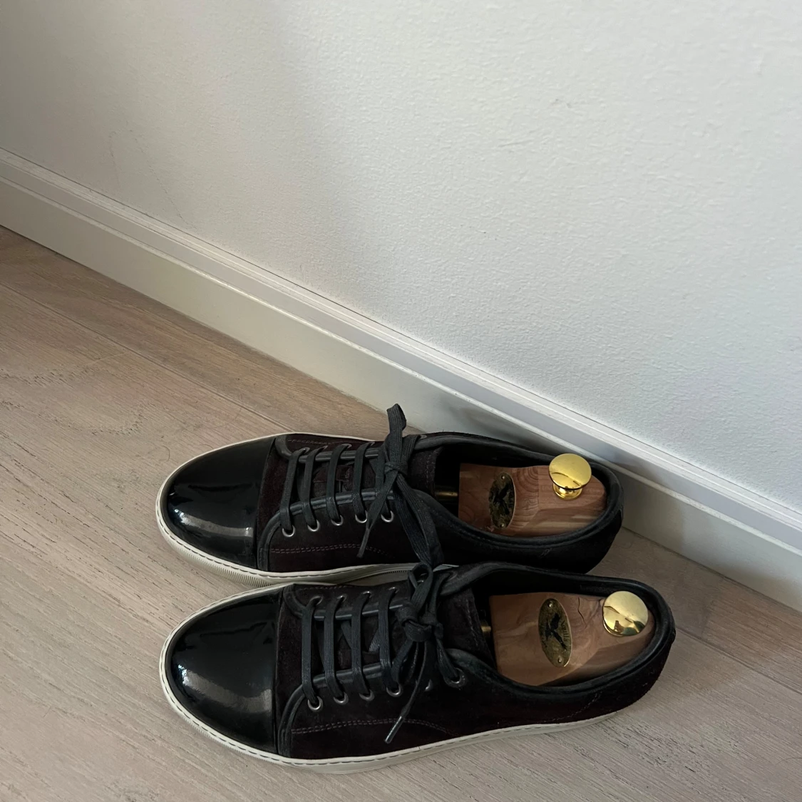 Lanvin cap toe sneakers - 90