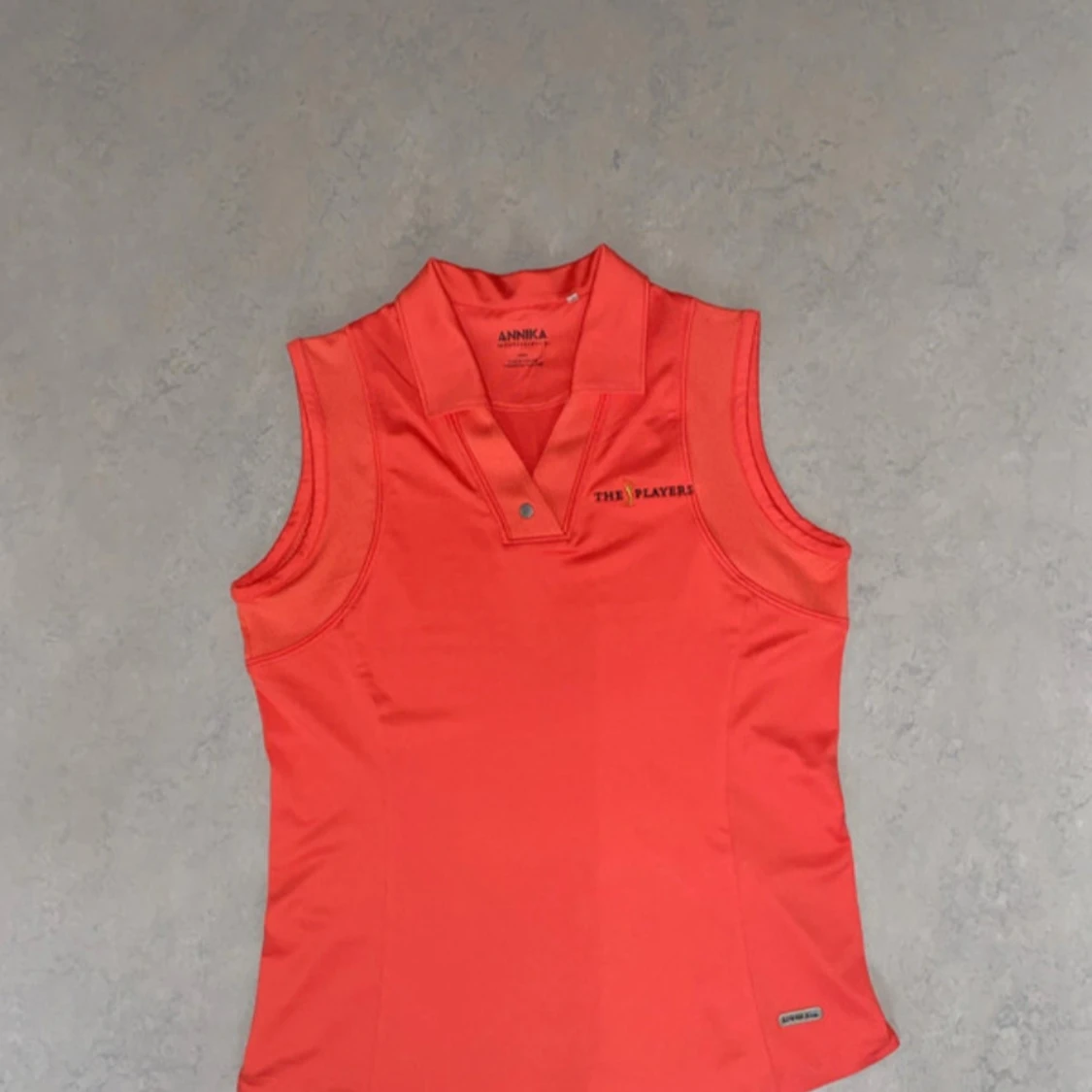 Skrik Korall Färgad Golf Tröja Utan Ärmar