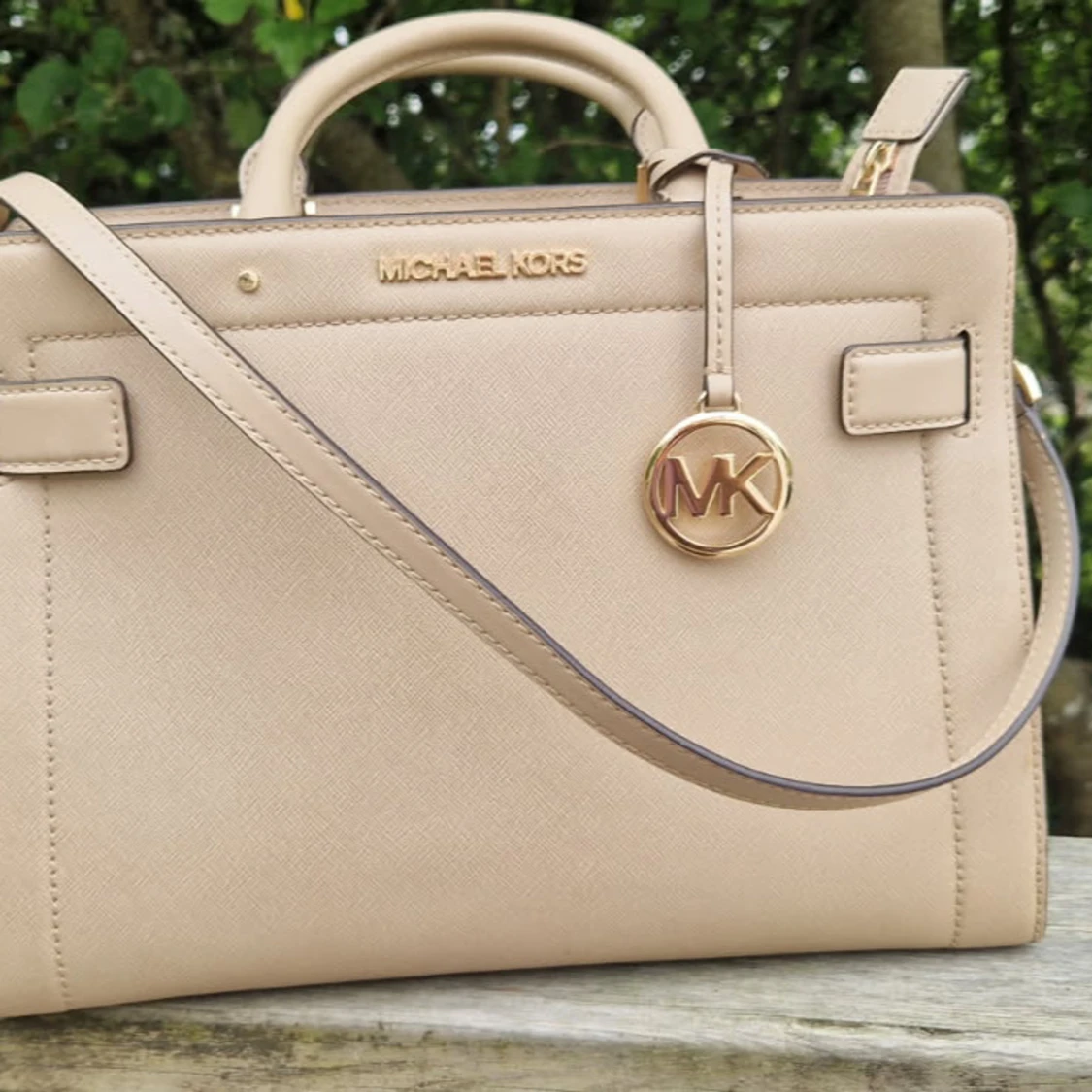 Beige handväska Michael Kors