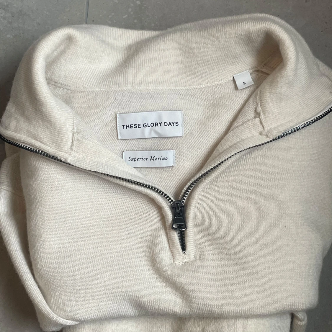 merinoulltröja från These Glory Days - 2