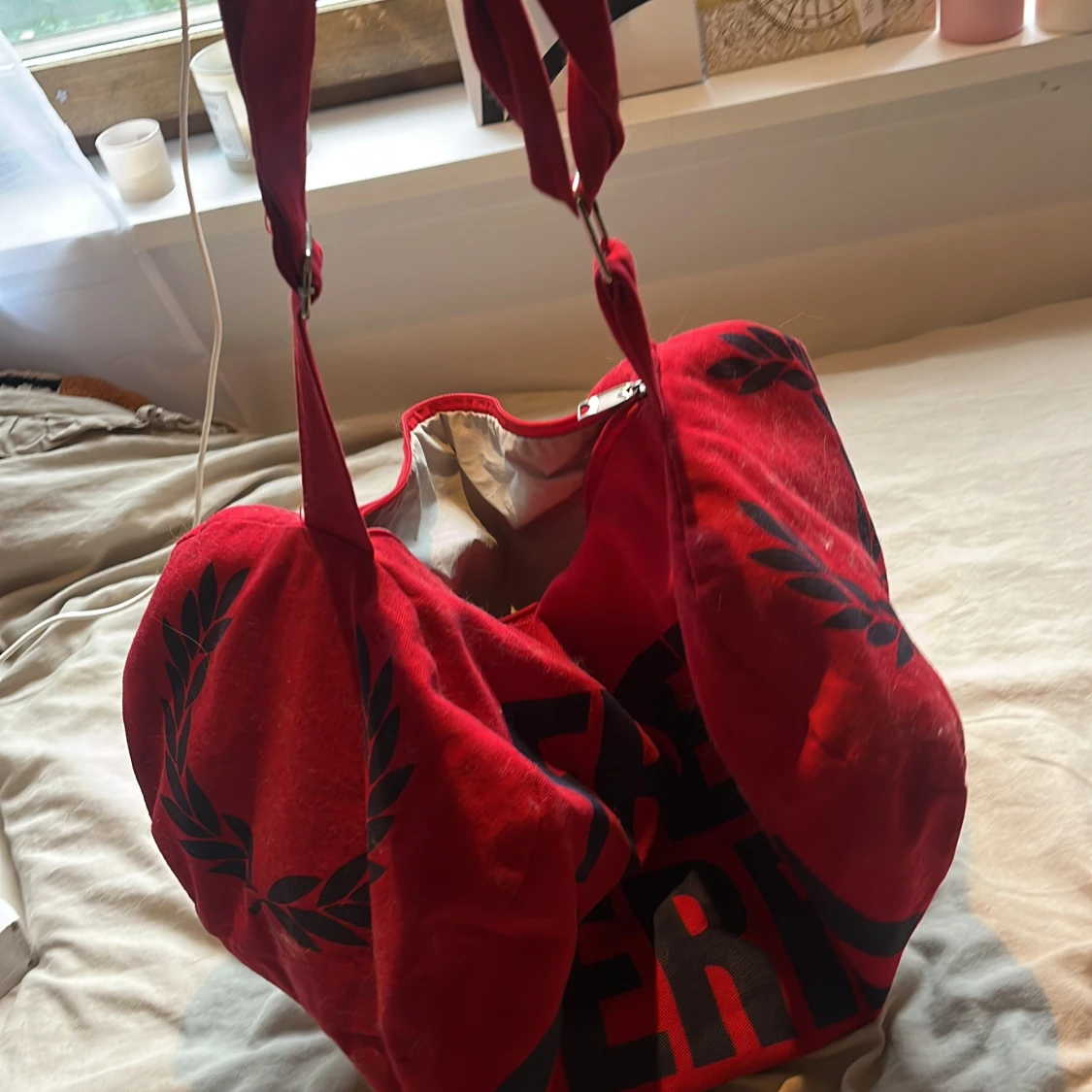 Röd axelväska Fred Perry - 1