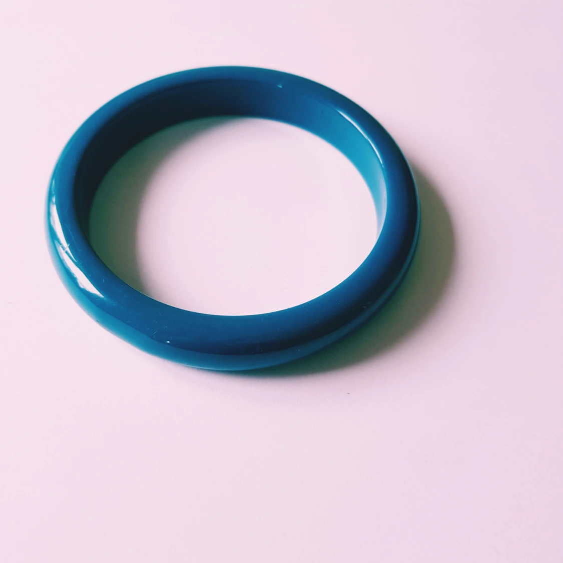 Blått chunky armband i plast - 1